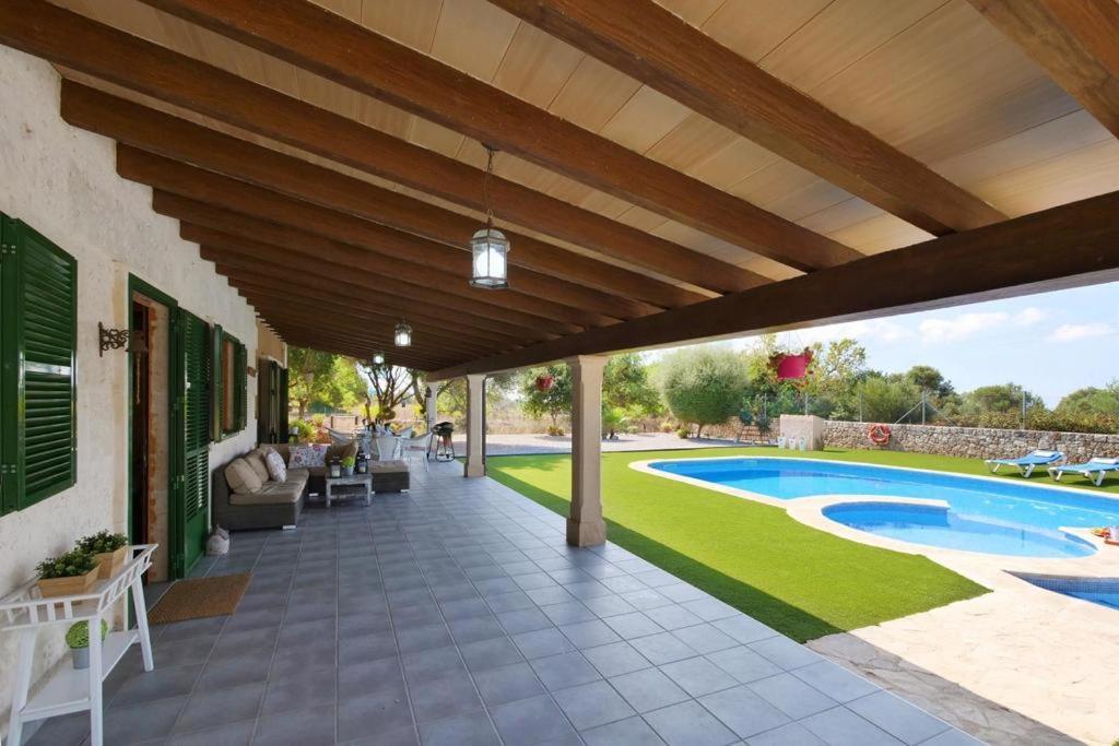 Sa Sargantana Villa *